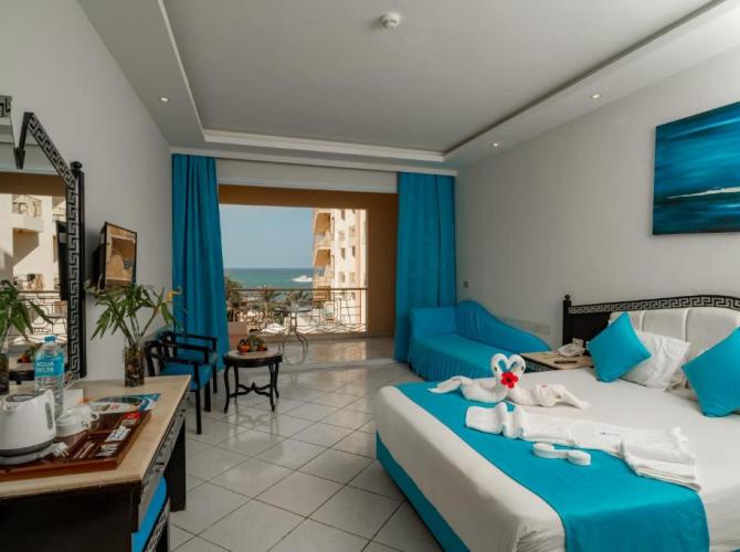 King Tut Aqua Park Beach Resort