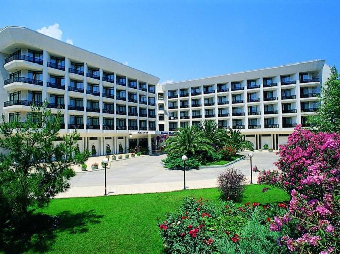 OZKAYMAK MARINA HOTEL
