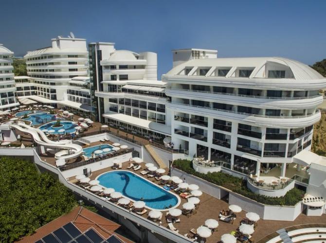 LAGUNA BEACH ALYA RESORT &amp; SPA HOTEL