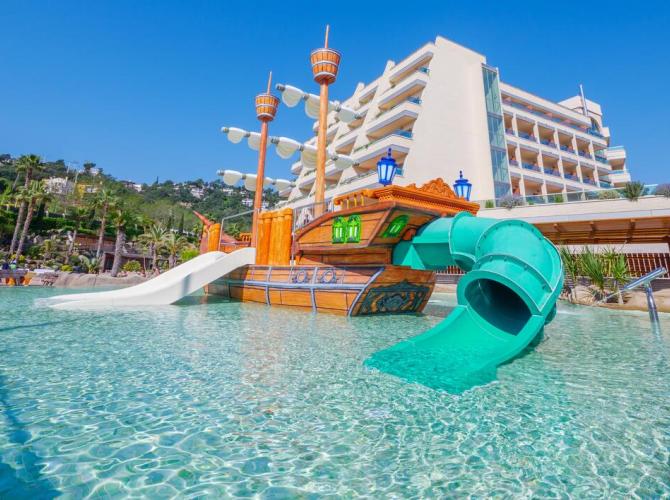 Hotel Golden Bahia de Tossa and Spa