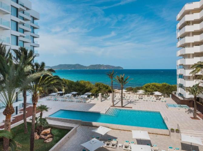 Hotel Iberostar Waves Cala Millor - Adults Only