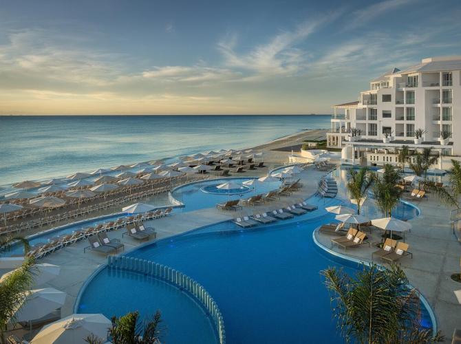 Hotel Playacar Palace