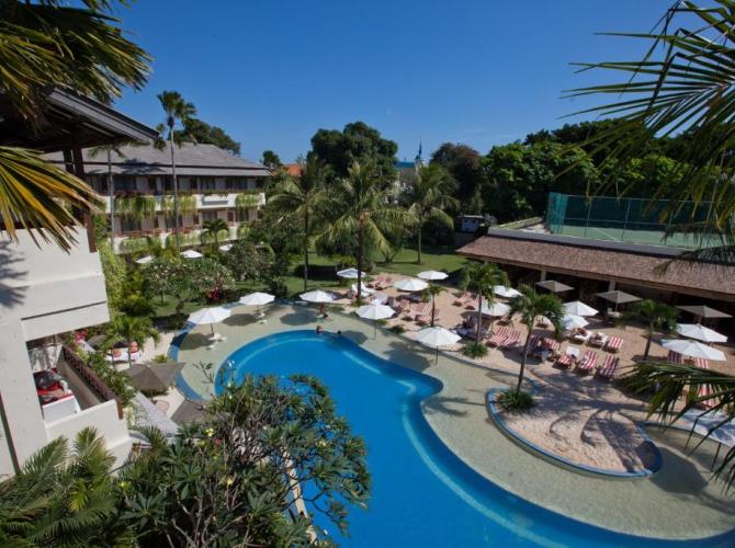 Blu-Zea Resort by Double Six