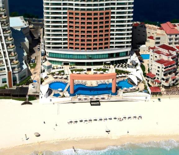 Beach Palace