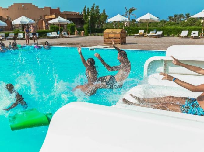 Dream Lagoon & Aqua Park Resort