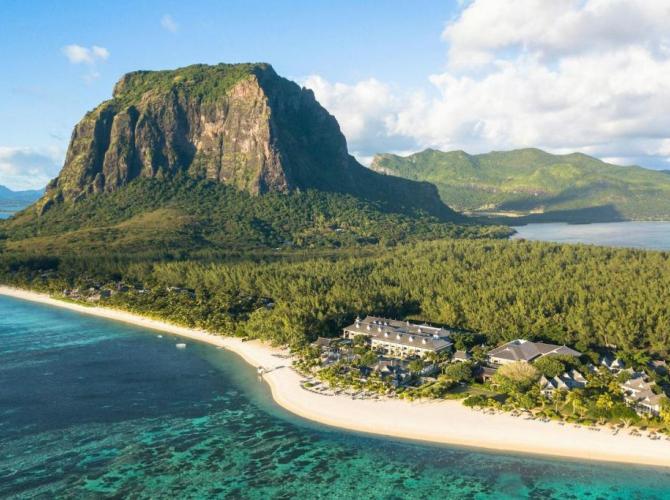The St. Regis Le Morne Resort