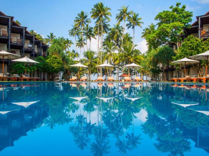Mermaid Hotel And Club