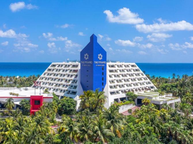 The Pyramid at Grand Cancun by Oasis