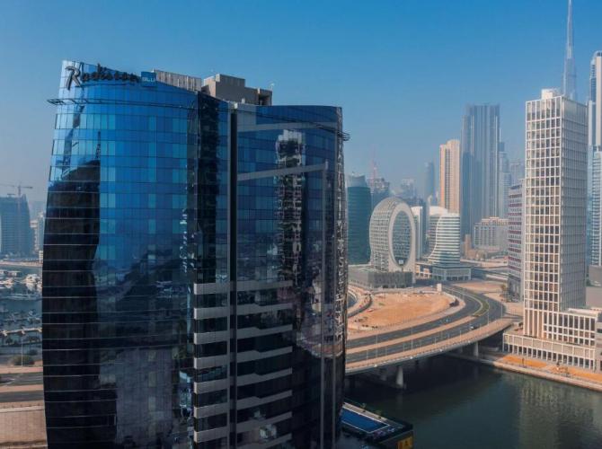 Hotel Radisson Blu Dubai Canal View