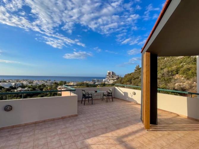 Sunny Hill by Estia ex Mary Sofi