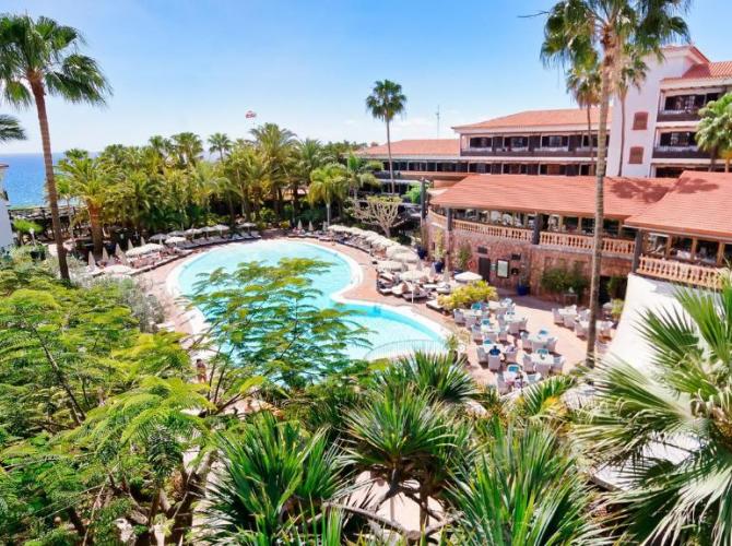 Hotel Parque Tropical