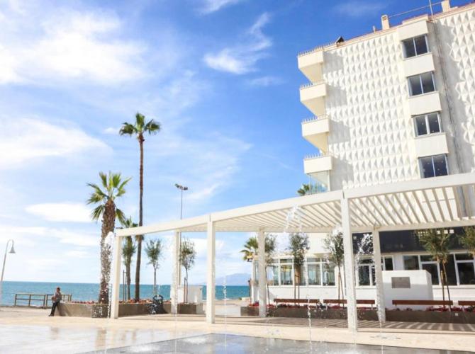 Hotel Fay Victoria Beach