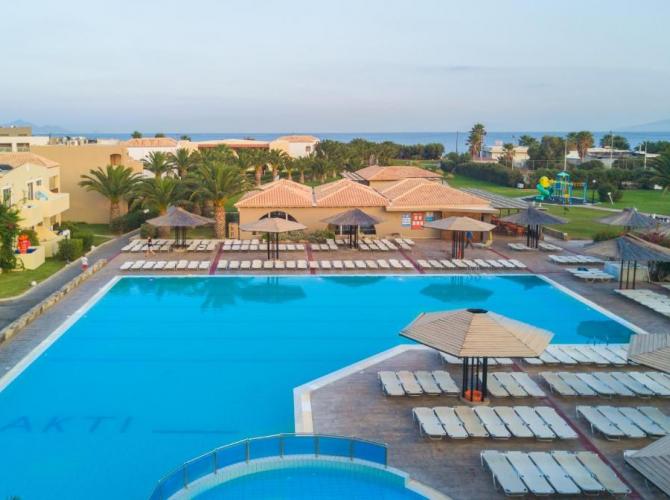 Hotel Akti Beach Club