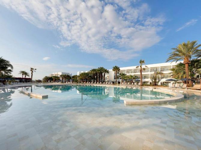 Grand Palladium Palace Ibiza Resort & Spa