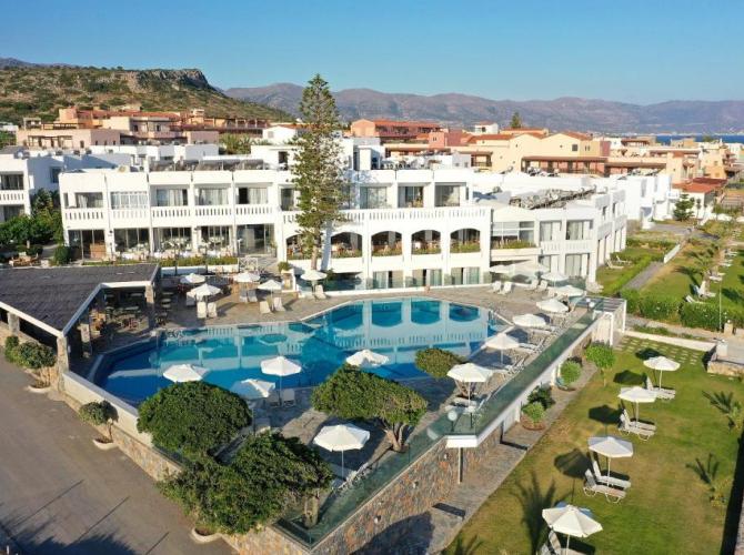 Hotel Maritimo Beach