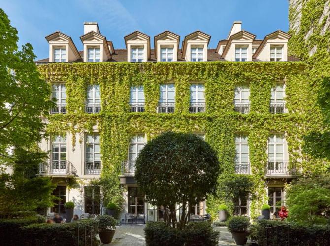 Pavillon de La Reine & Spa - Small Luxury Hotels of the World