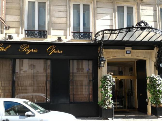 Peyris Opera