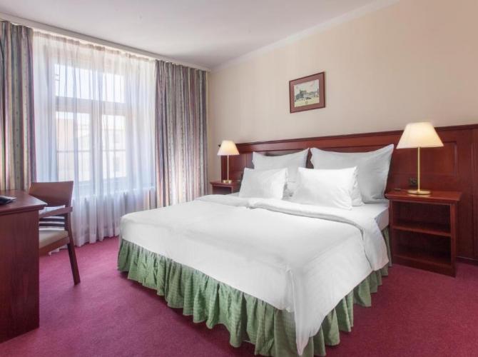 Hotel Lunik