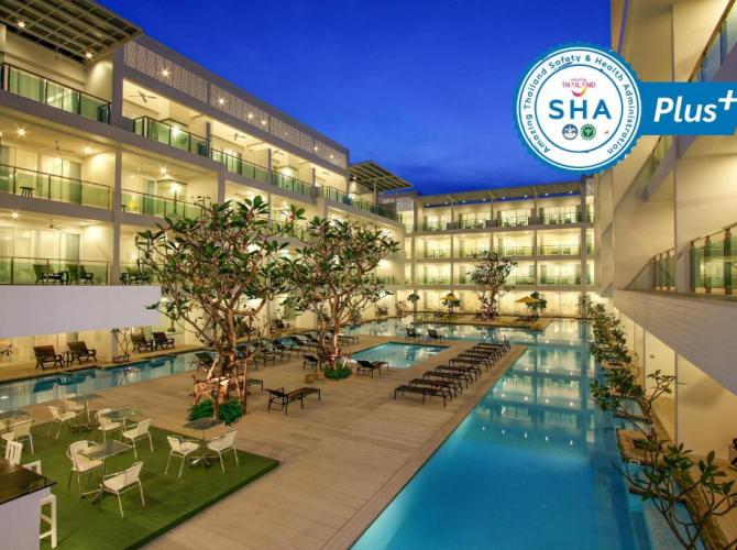 The Old Phuket - Karon Beach Resort