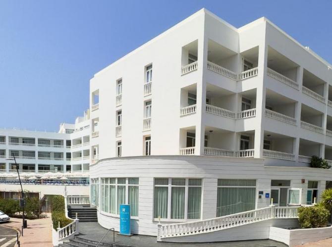 Hotel BLUESEA Lagos de Cesar