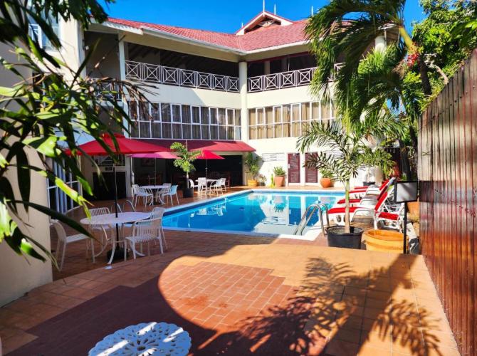 Altamont Court Hotel