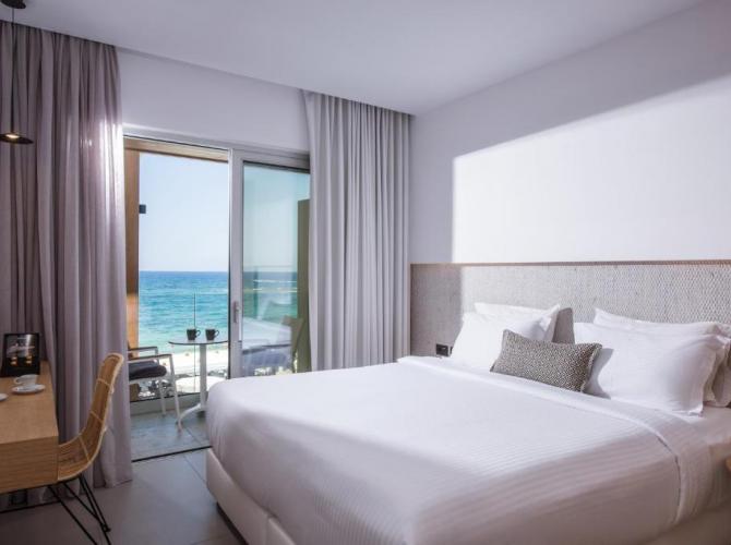 Hotel Enorme Ammos Beach