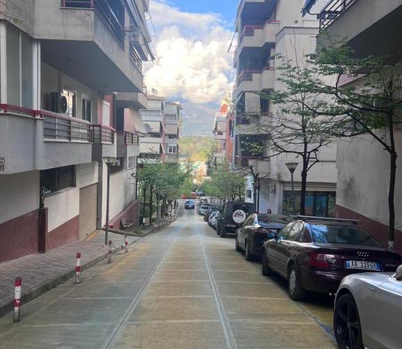 Hotel Kalpazo Home Tirana Lake