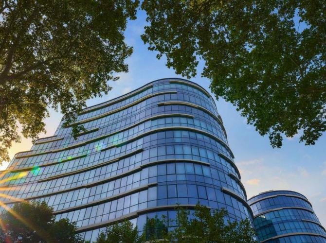 Paragraph Freedom Square, a Luxury Collection Hotel