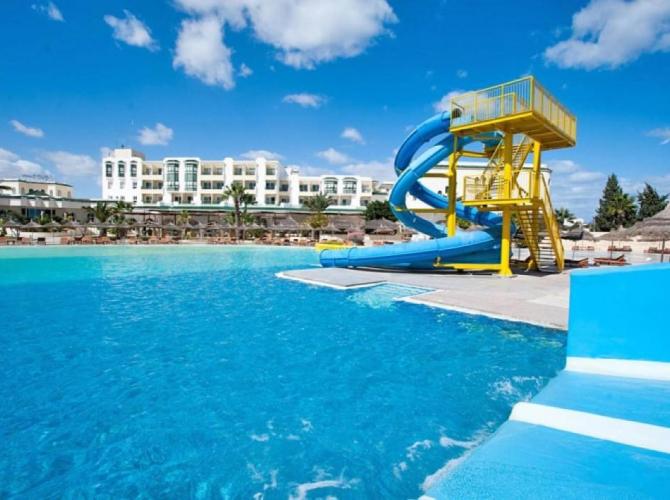 Soviva Resort - Familes Only