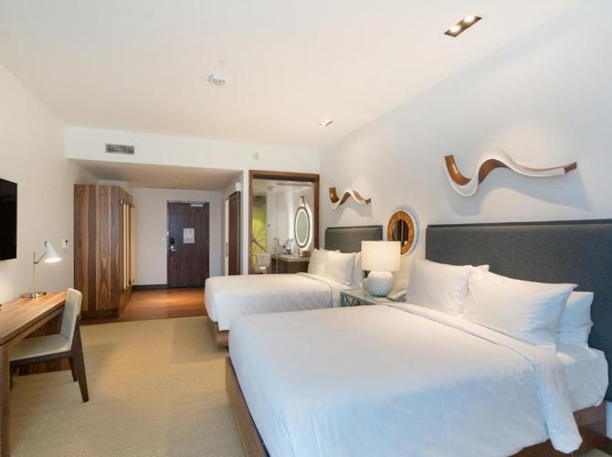 Hyatt Centric Waikiki Beach