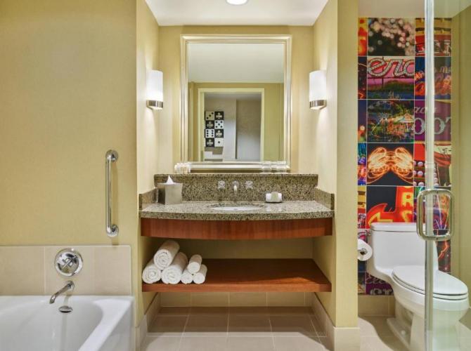 Renaissance Las Vegas Hotel