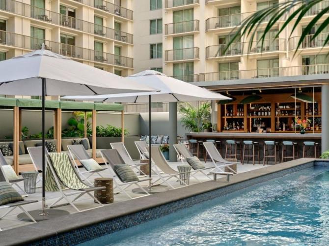 Romer House Waikiki - Adults Only