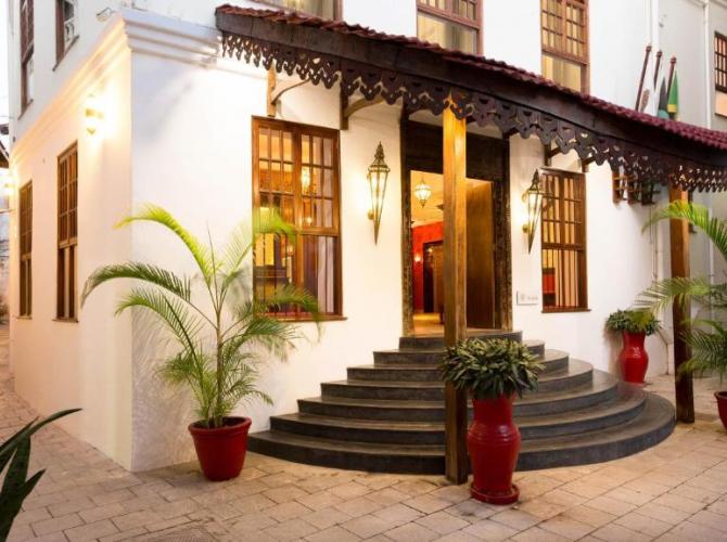 Spice Tree by Turaco