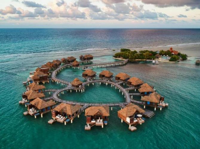 Sandals Royal Caribbean All Inclusive Resort & Private Island