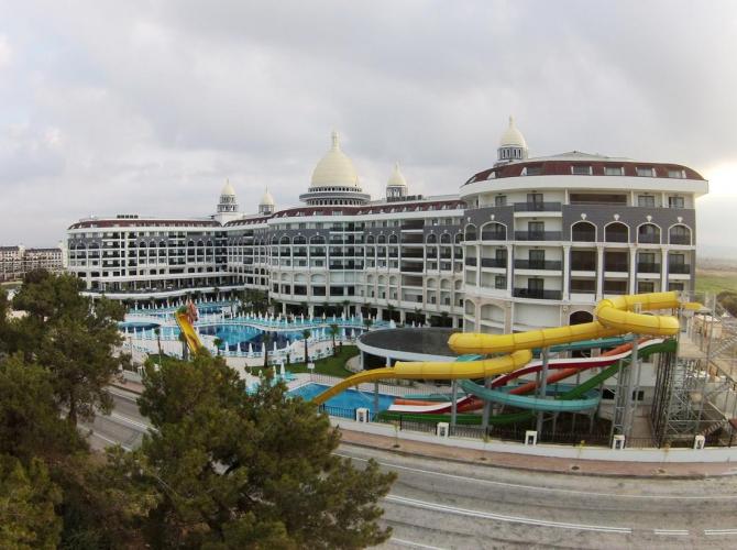 Diamond Premium Hotel