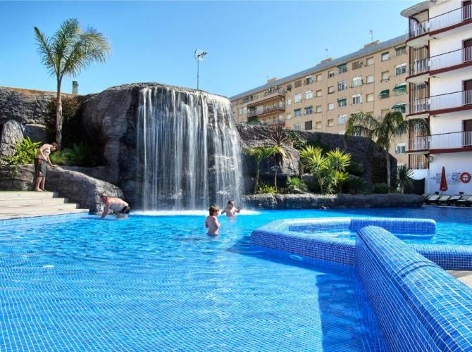 Hotel Papi Blau