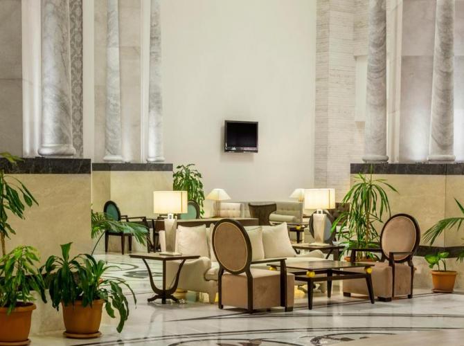 Melas Hotel Lara