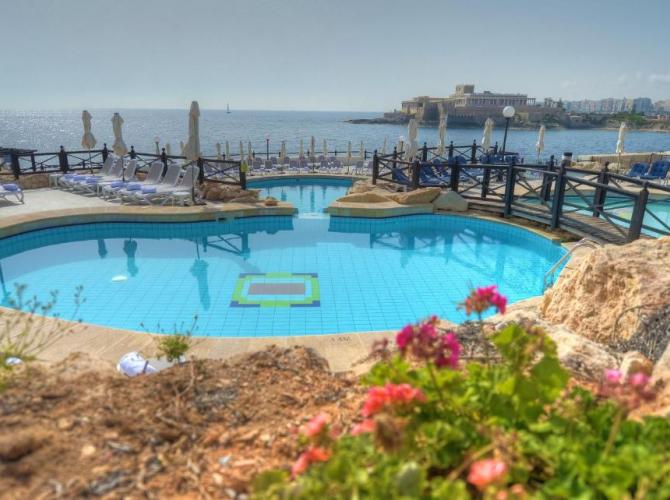 Radisson Blu St Julians Resort