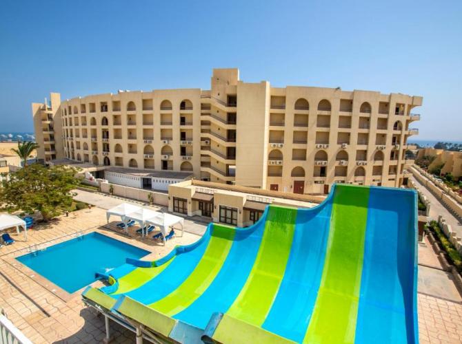 Sunny Days Mirette Family Aqua Park