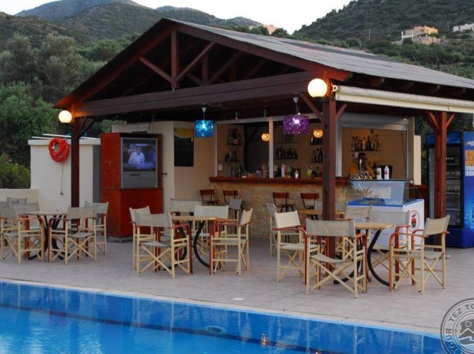 ELPIS STUDIOS &amp; APARTMENTS