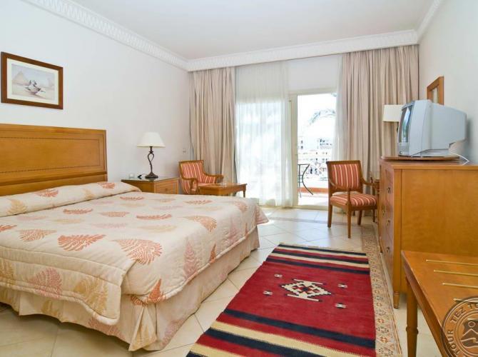 CONTINENTAL PLAZA BEACH &amp; AQUA PARK RESORT