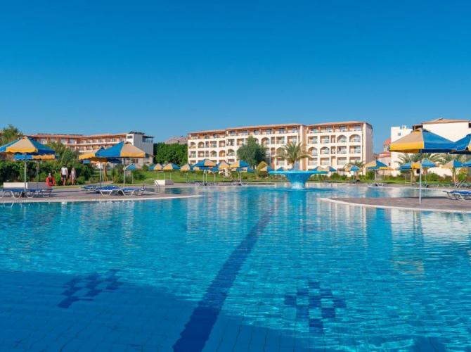 Myrina Beach