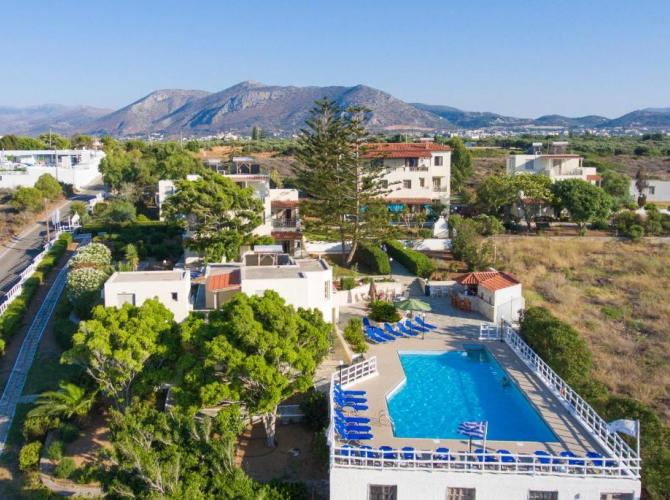 Panorama-Seaview Studios & Apartments