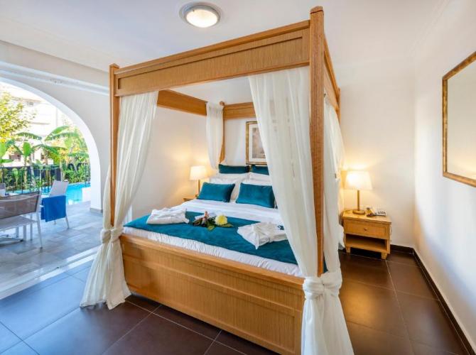 Peridis Family Resort