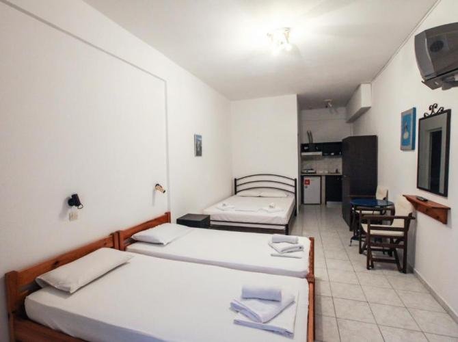 Skentos Hotel