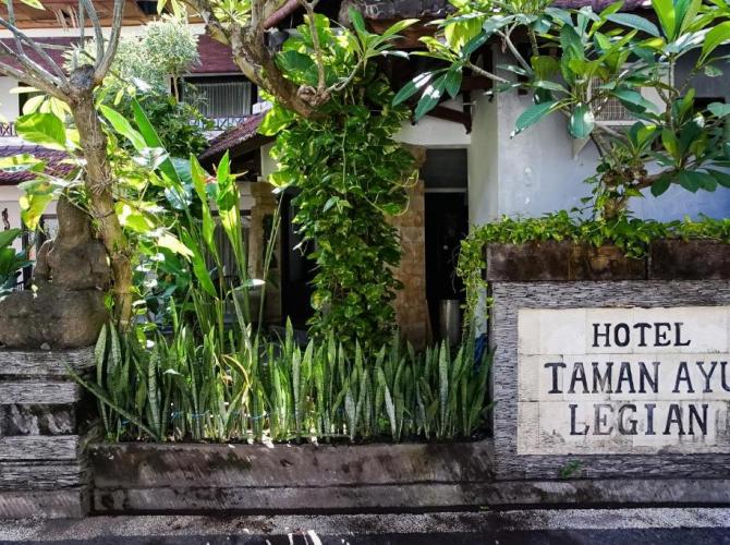 Taman Ayu Legian Hotel By Zuzu